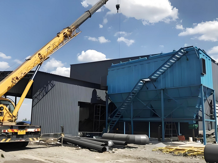 熔炼炉布袋除尘器