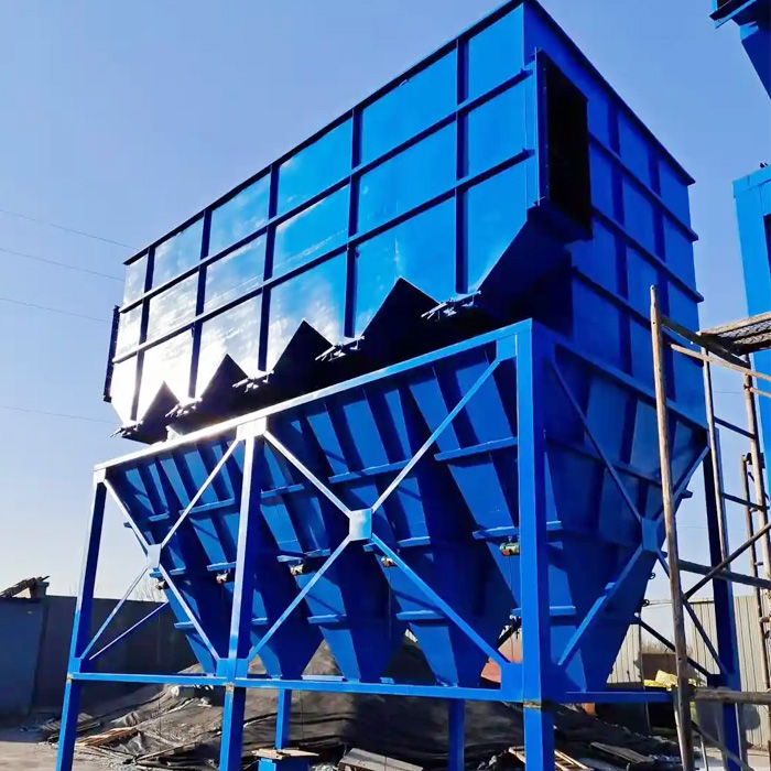 <strong>GA型系列大气清灰布袋除尘器</strong>